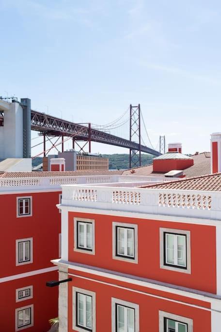 Amaro Iii - Stunning Penthouse In Alcantara Lissabon
