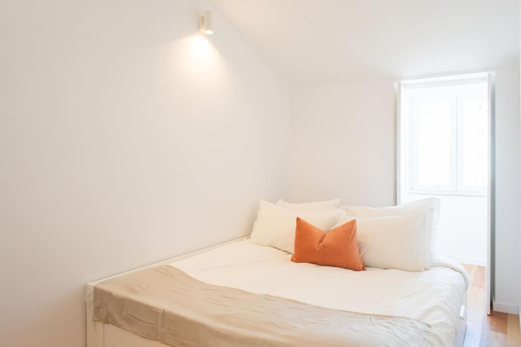 Amaro Iii - Stunning Penthouse In Alcantara * Lissabon